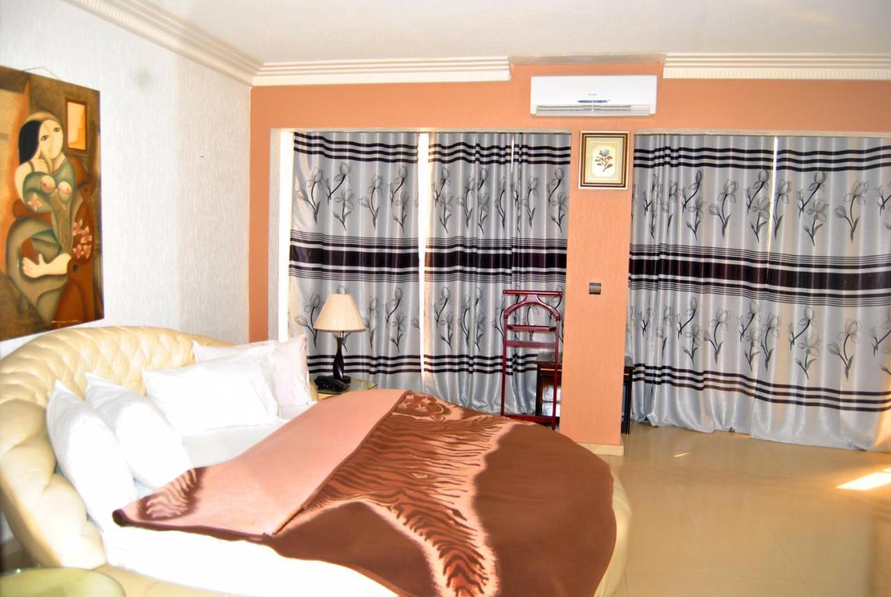 Riviera Hotel Benin Cotonou Eksteriør bilde